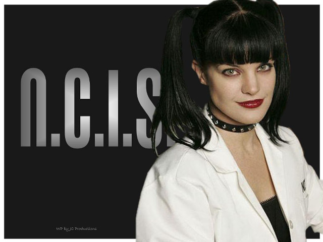 Woman blackhair whiteshirt blackcollar shockart free wallpaper for desktop - medium preview image