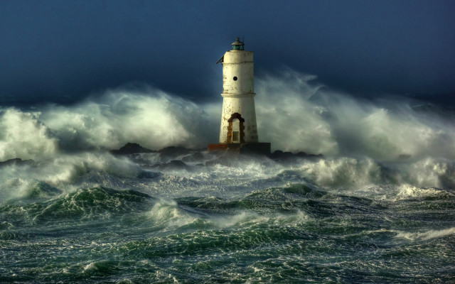 Lighthouse waves stormy ocean cloudy #2 free wallpaper for desktop - medium preview image