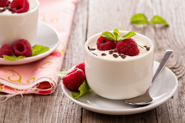 Cup chocolate pudding raspberries plate free wallpaper for desktop - medium preview image