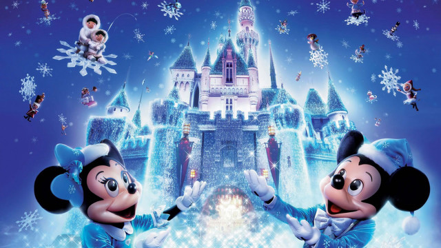 Mickey mouse couple castle snowflakes free wallpaper for desktop - medium preview image