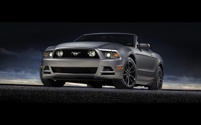 Silver mustang convertible night road free wallpaper for desktop - medium preview image