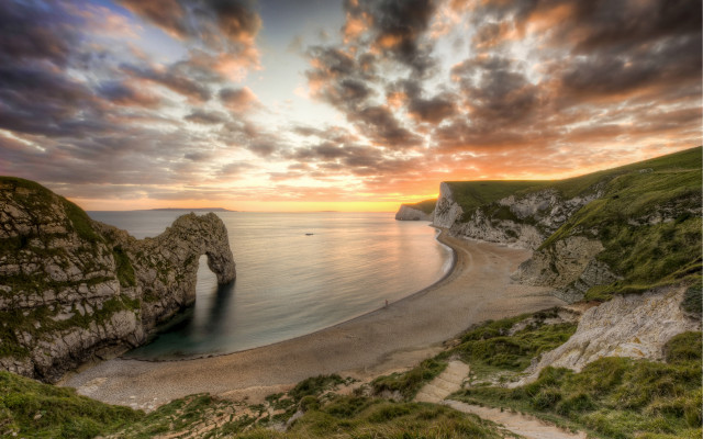 Sunset ocean rock formation beach #5 free wallpaper for desktop - medium preview image