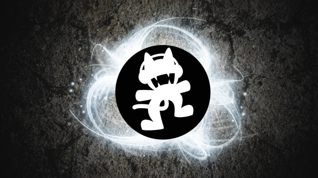 Black white cat glowing circle free wallpaper for desktop - medium preview image