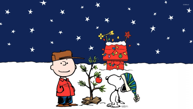 Charlie brown christmas tree dog free wallpaper for desktop - medium preview image