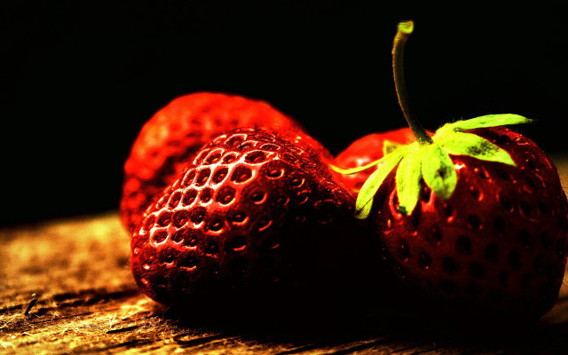 Strawberries wooden surface green leaf free wallpaper for desktop - medium preview image