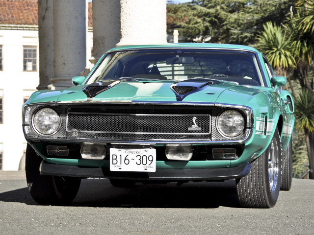 Green muscle car palm trees free wallpaper for desktop - medium preview image