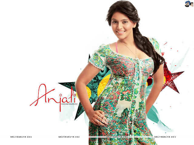 Woman dress posing picture star free wallpaper for desktop - medium preview image