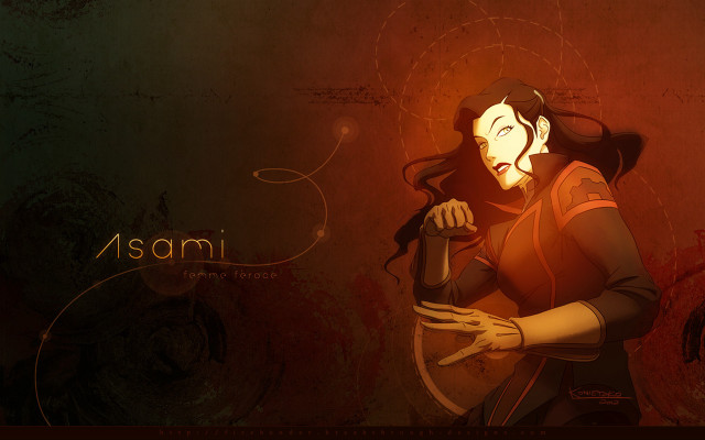 Creepy woman microphone expression holding free wallpaper for desktop - medium preview image