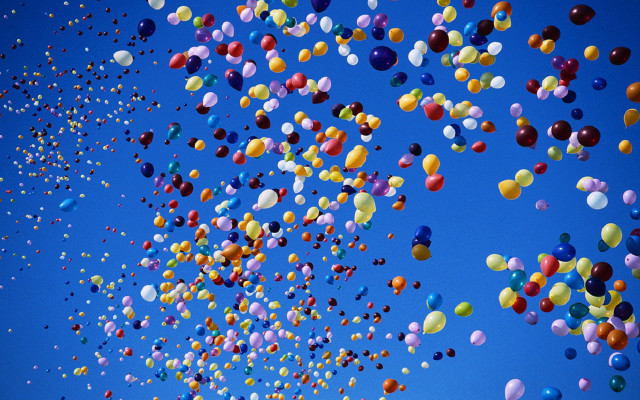 Balloons flying blue sky clouds free wallpaper for desktop - medium preview image