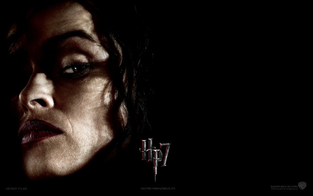 Dark makeup creepy woman face free wallpaper for desktop - medium preview image