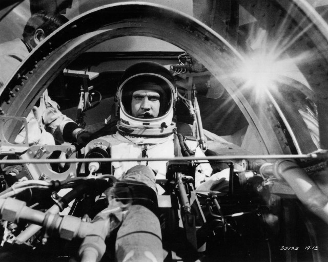 Man space suit space station free wallpaper for desktop - medium preview image