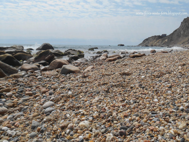 Rocky beach water cliff blue free wallpaper for desktop - medium preview image