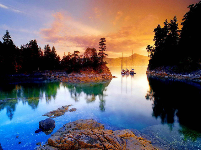 Lake boat sunset clouds autumn free wallpaper for desktop - medium preview image