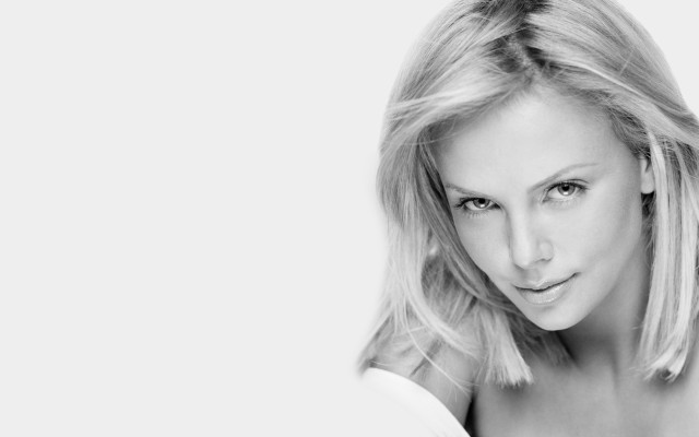Blonde woman black and white free wallpaper for desktop - medium preview image