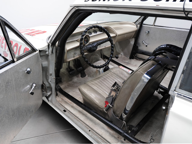 Car steering wheel seat back free wallpaper for desktop - medium preview image