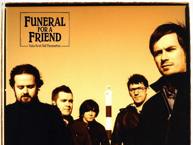 Men lighthouse yellow sky funeral free wallpaper for desktop - medium preview image