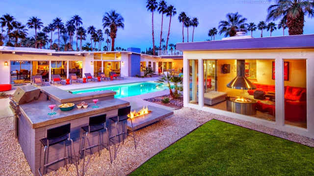 Backyard pool firepit patio seating free wallpaper for desktop - medium preview image