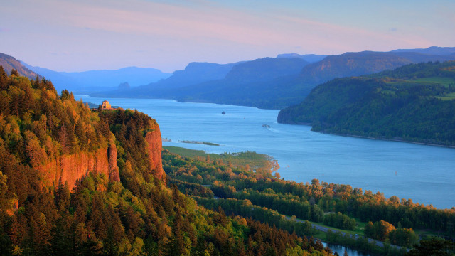 Lake mountains trees boat sunset free wallpaper for desktop - medium preview image
