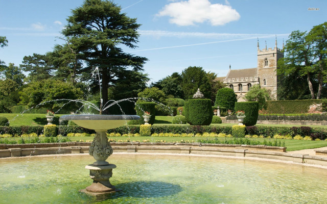 Cherryl fountain garden castle blue free wallpaper for desktop - medium preview image