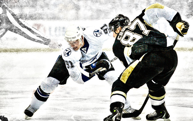 Hockey players ice game snow free wallpaper for desktop - medium preview image