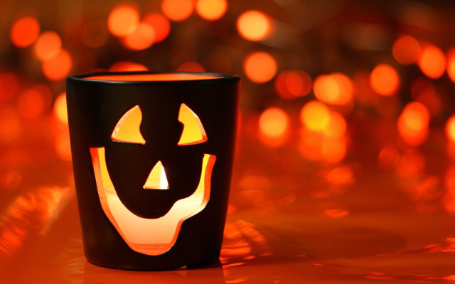 Cup lit face table lights free wallpaper for desktop - medium preview image