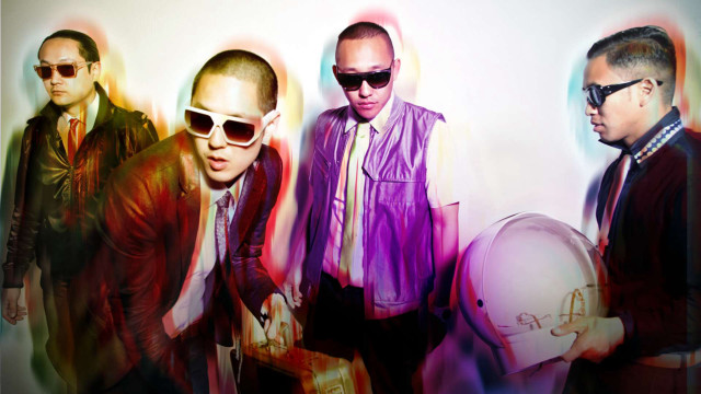 Men sunglasses jackets drum suit #2 free wallpaper for desktop - medium preview image