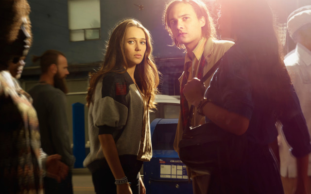 Group people room light woman free wallpaper for desktop - medium preview image