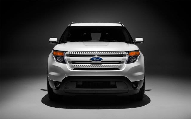 White suv dark room black free wallpaper for desktop - medium preview image