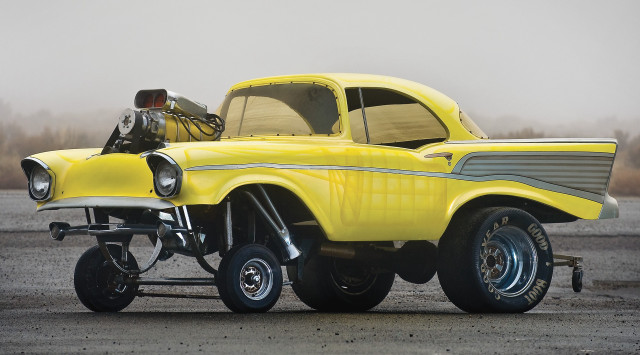 Yellow car motorcycle bed back free wallpaper for desktop - medium preview image