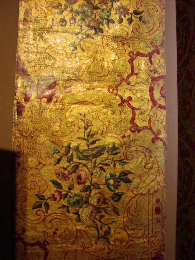 Yellow red floral design background free wallpaper for mobile - medium preview image