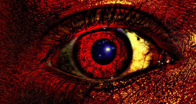 Red eye blue center yellow free wallpaper for desktop - medium preview image