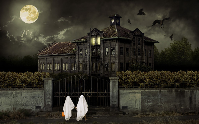 Ghost costumes creepy house bats free wallpaper for desktop - medium preview image