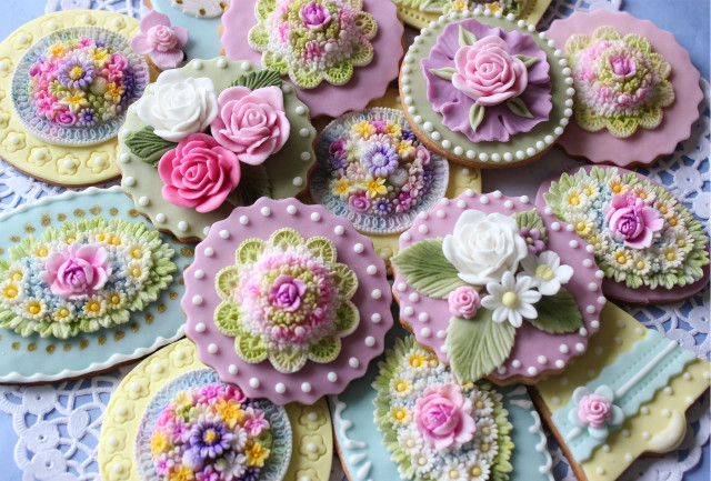 Decorated cookies flower cookies lace free wallpaper for desktop - medium preview image