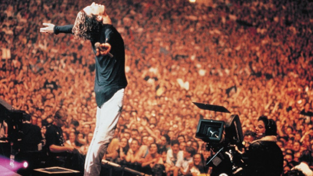 Man stage crowd concert arms free wallpaper for desktop - medium preview image