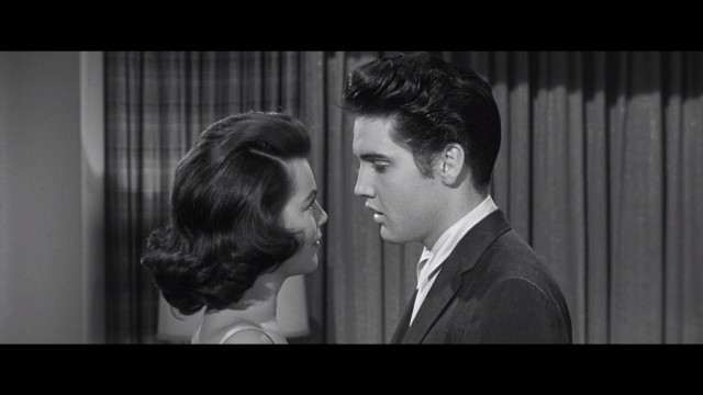 Man woman looking black white free wallpaper for desktop - medium preview image