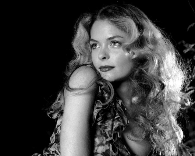 Woman long hair black white #5 free wallpaper for desktop - medium preview image