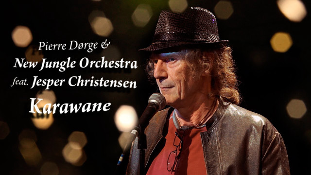 Man hat microphone black background free wallpaper for desktop - medium preview image