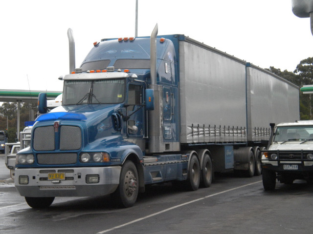 Semi truck street white truck free wallpaper for desktop - medium preview image