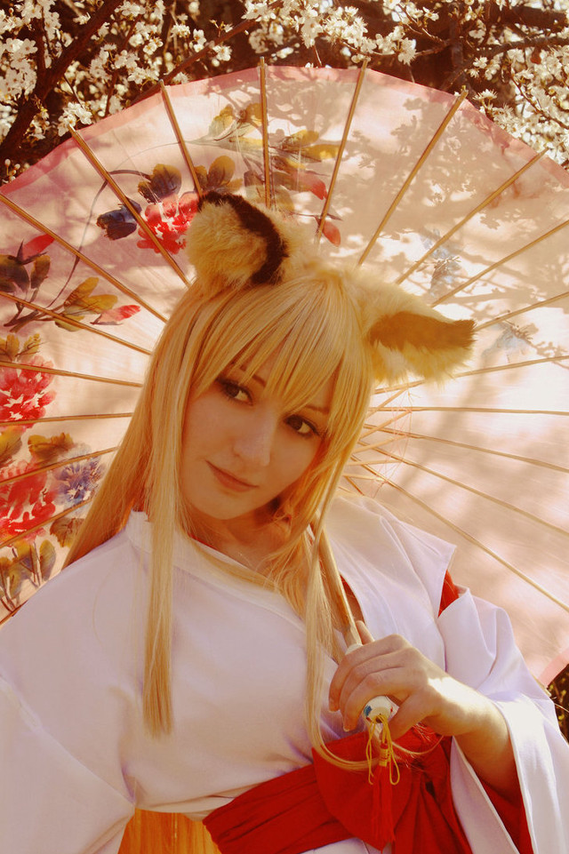 Woman costume umbrella cat head free wallpaper for mobile - medium preview image