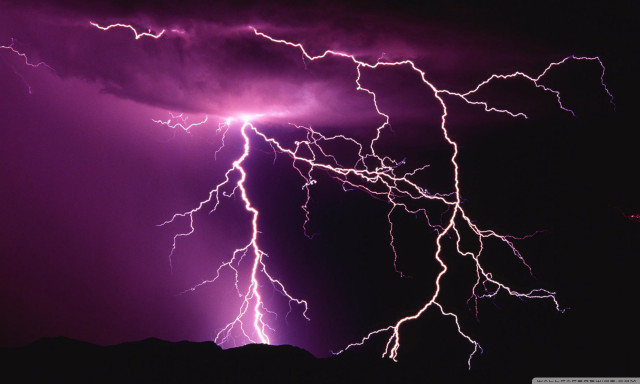 Lightning bolt night sky purple free wallpaper for desktop - medium preview image
