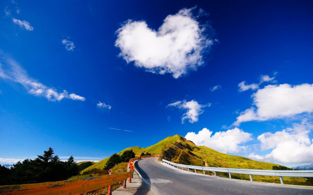 Road heart cloud fence sky free wallpaper for desktop - medium preview image