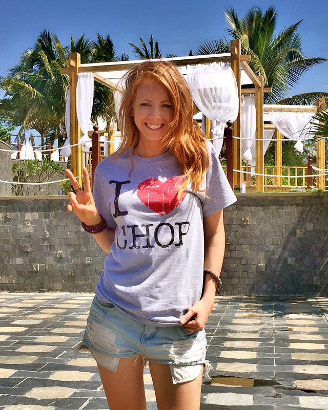 Woman skateboard fruit hand tshirt free wallpaper for mobile - medium preview image