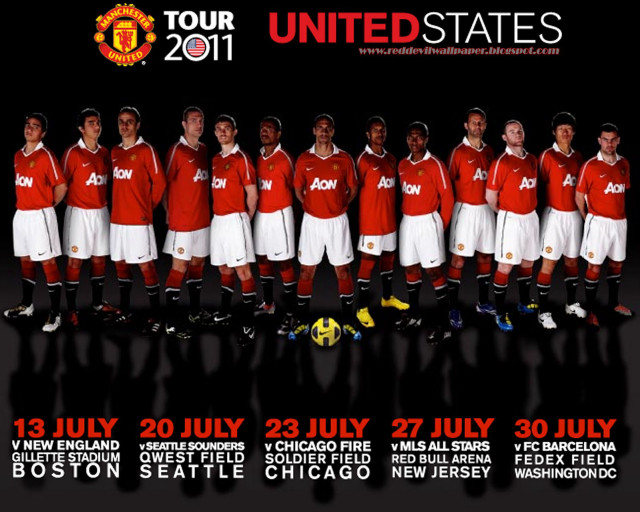 Men red white uniforms soccer free wallpaper for desktop - medium preview image