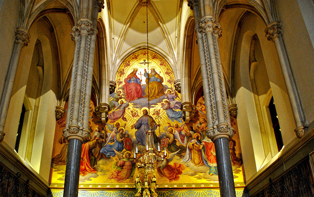 Church tall altar painting wall free wallpaper for desktop - medium preview image