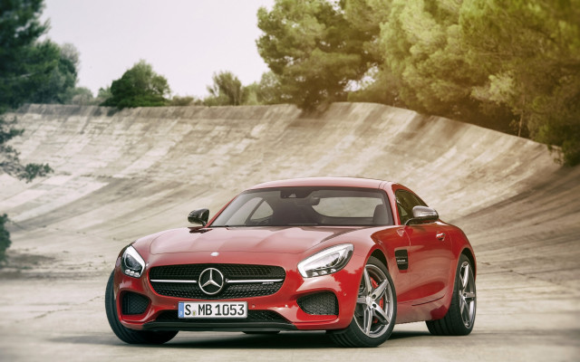Red mercedes sports car hillside free wallpaper for desktop - medium preview image