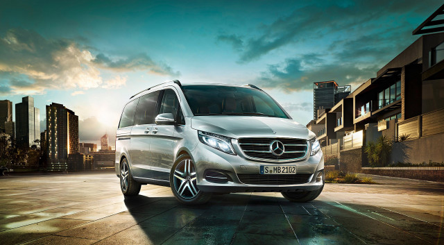 Silver mercedes hyperrealism digital rendering free wallpaper for desktop - medium preview image