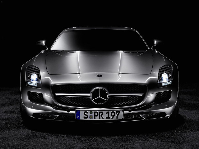 Silver mercedes sports car dark free wallpaper for desktop - medium preview image
