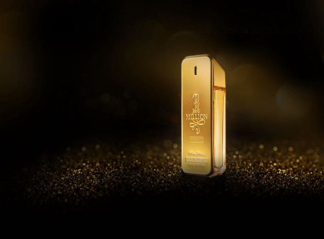Gold bar black surface blurry free wallpaper for desktop - medium preview image