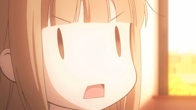 Blonde woman surprised expression white free wallpaper for desktop - medium preview image