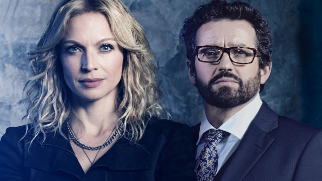 Man woman studio photo blue free wallpaper for desktop - medium preview image